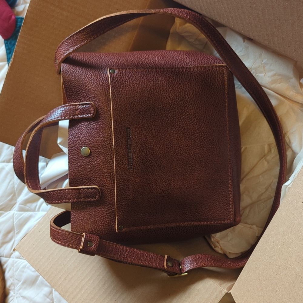 NWT Portland Leather Goods mini crossbody tote in nutmeg